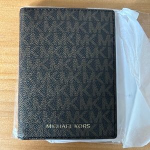 SOLD Brand New MK wallet